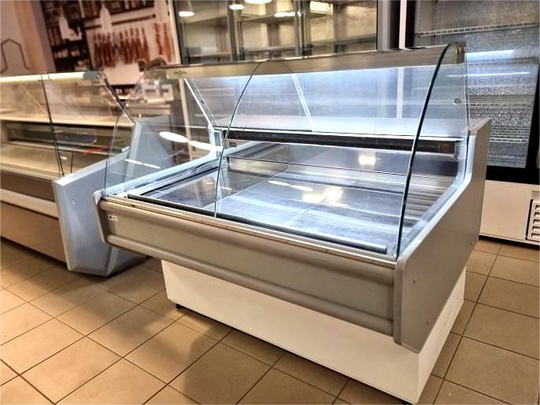 Lada chłodnicza L-B /137/107 RAPA używana